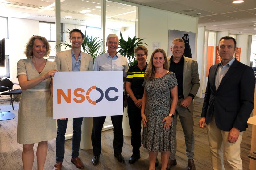 Onthulling NSOC logo